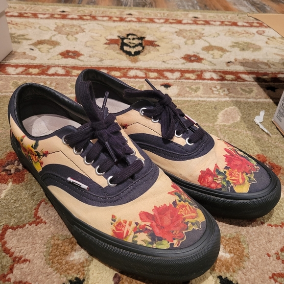 Vans x Supreme x Jean Paul Gaultier era pro - Picture 2 of 6